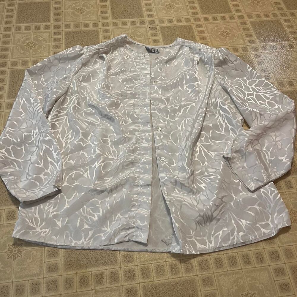 Unbranded Women's White and Grey Blouse